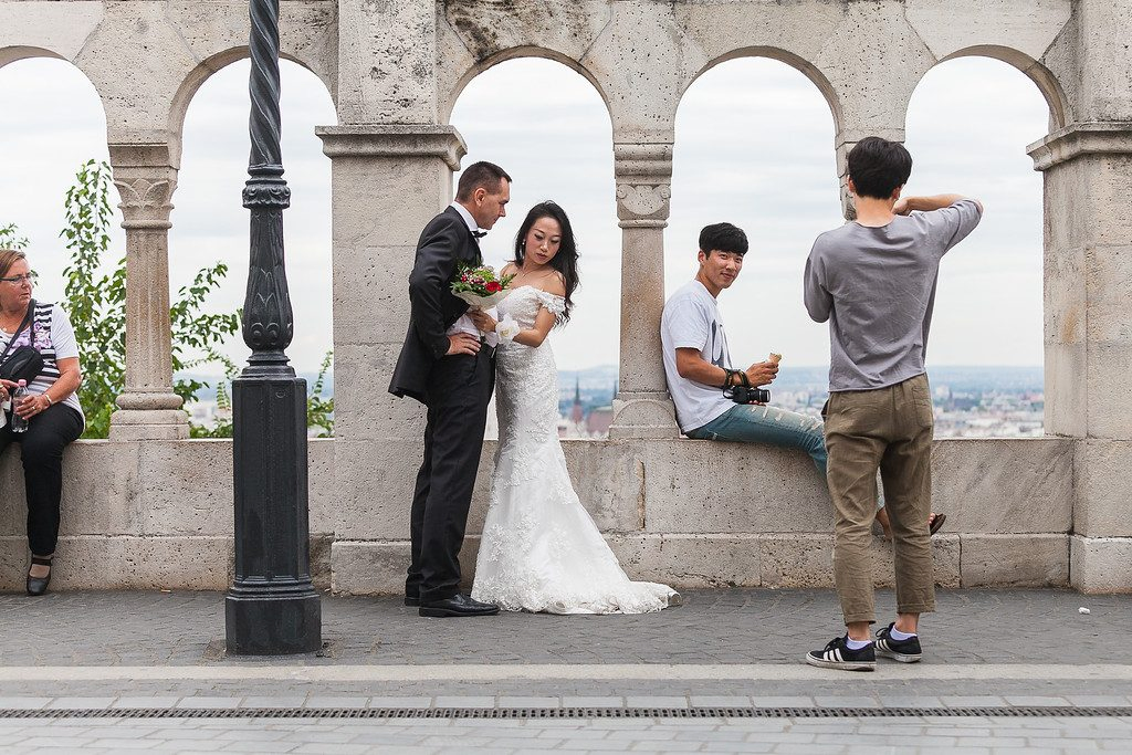 Budai Vár - Esküvő fotózás a Budai Vár utcáin 16 20150728 145252 XL