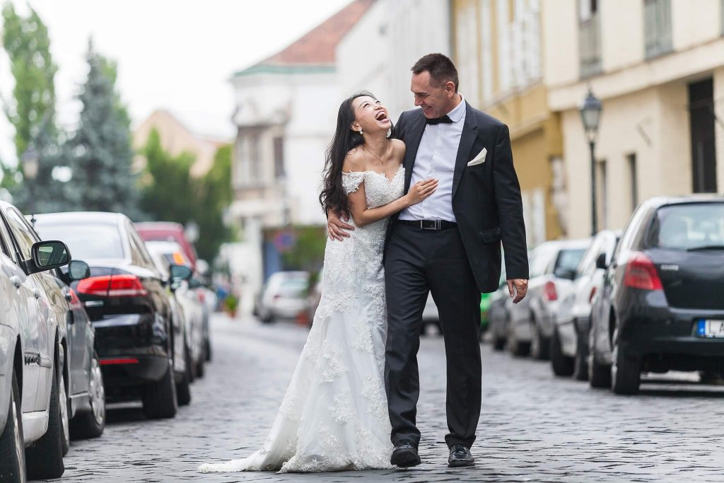 Budai Vár - Esküvő fotózás a Budai Vár utcáin 19 20150728 150230 3